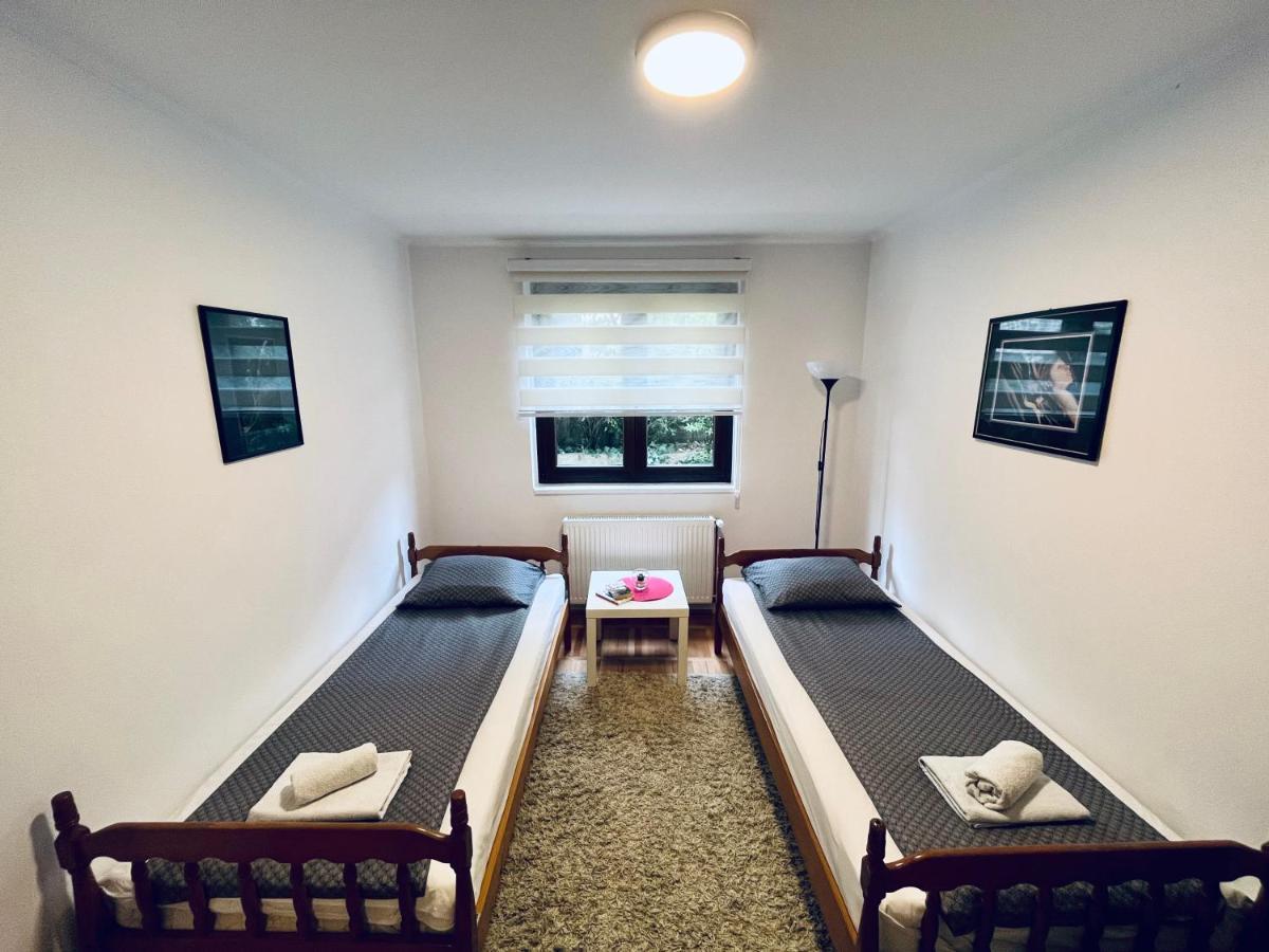 Užice Apartment Viktorija מראה חיצוני תמונה